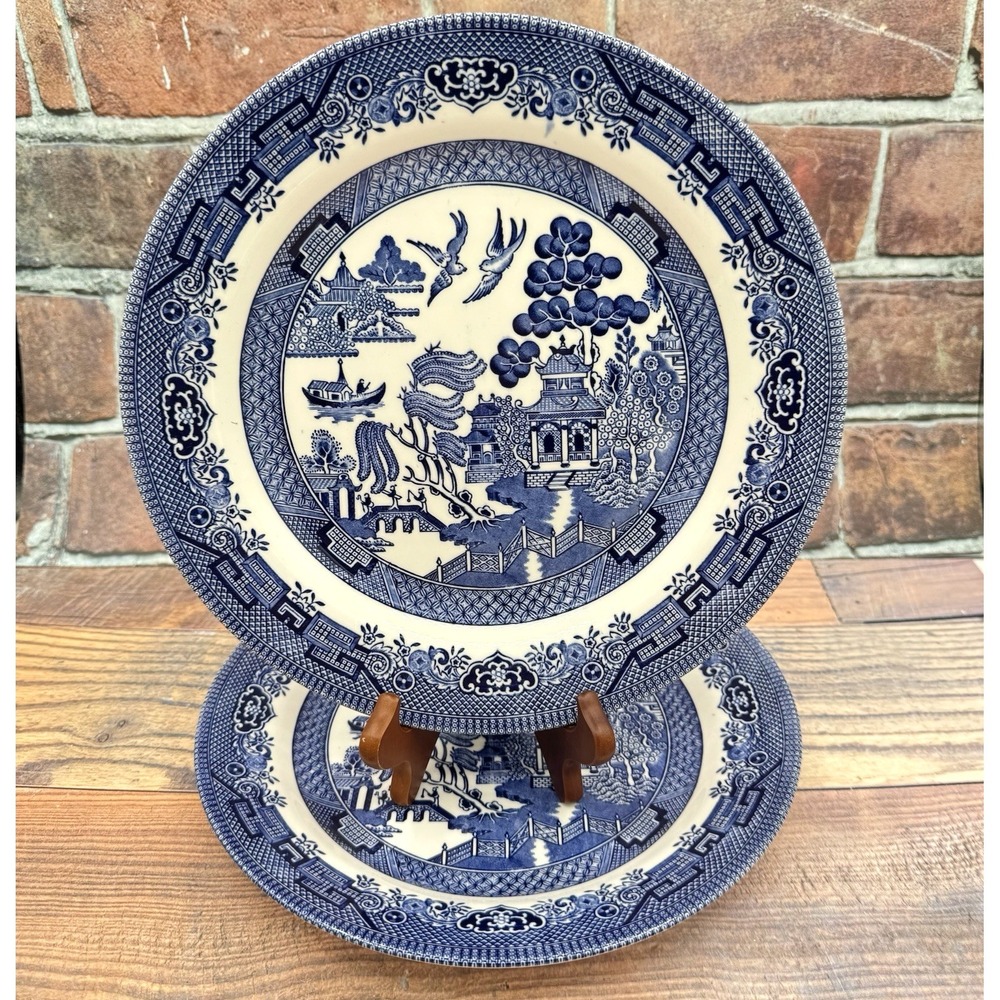 Vintage Churchill Blue Willow Dinner Plates Dishes Vintage 10in Set of 2 Pair